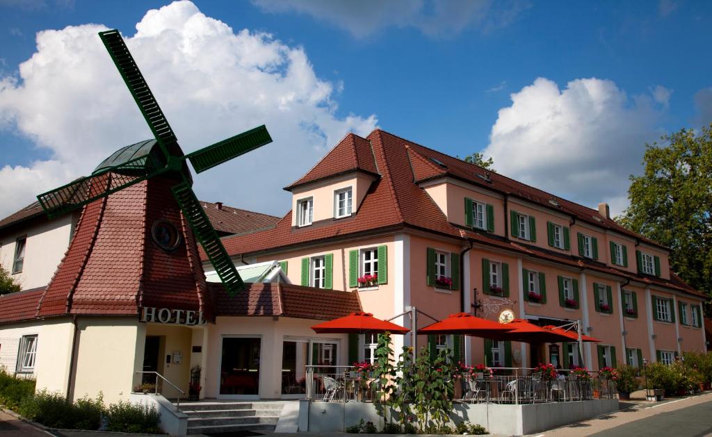 Hôtel Hotel Restaurant zur Windmühle Rummelsberger Str.1, 91522 Ansbach