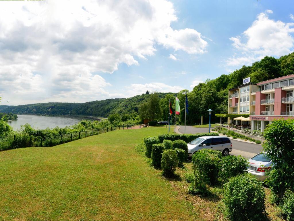 Hôtel Ringhotel Haus Oberwinter Am Unkelstein 1a (Unkelbachtal) 53424 Remagen