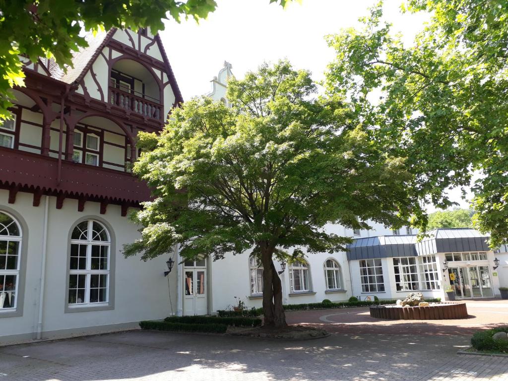 Ringhotel Mutiger Ritter Rudolf-Breitscheid-Str. 2, 06628 Bad Kösen