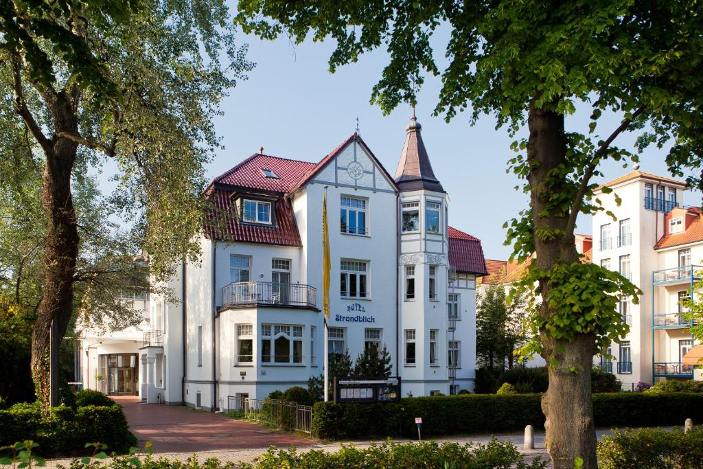 Ringhotel Strandblick Ostseeallee 6, 18225 Kühlungsborn