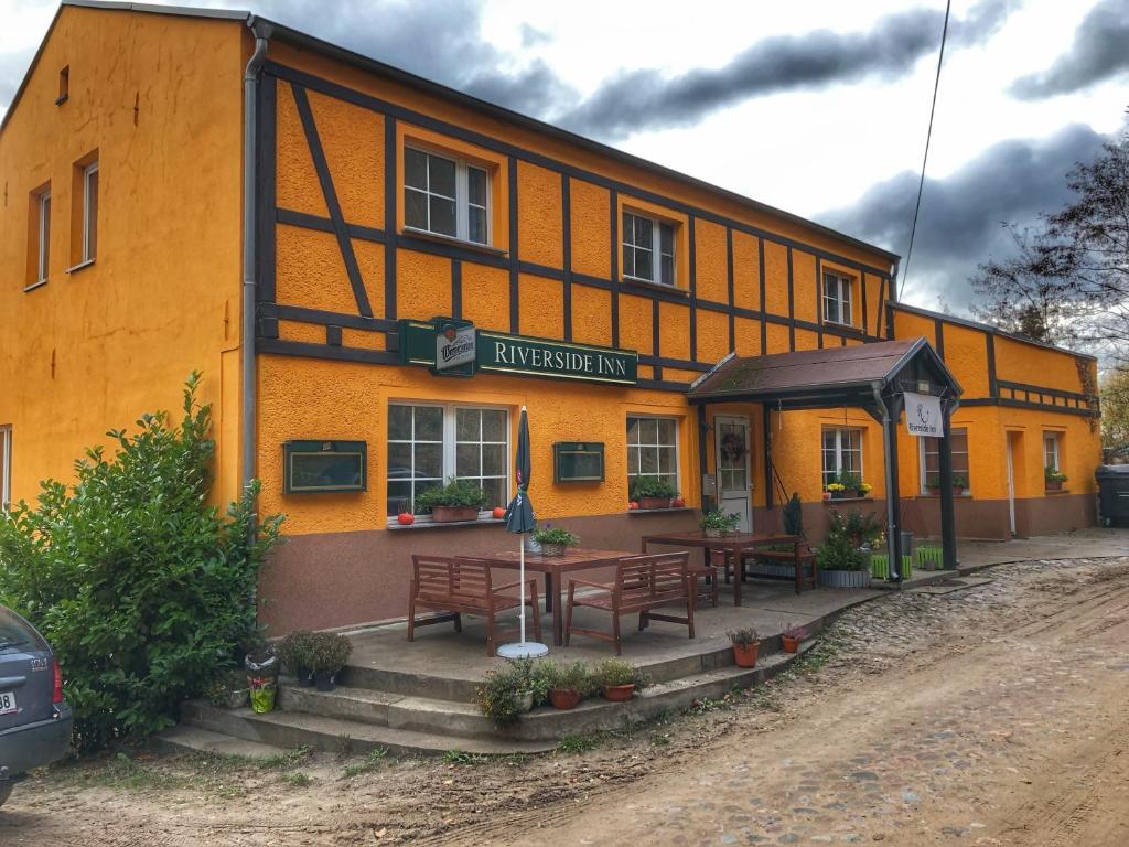 Hôtel Riverside Inn 5 Teufelsberg 16248 Oderberg