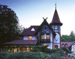 Romantik Hotel Jagdhaus Waldfrieden Kieler Straße 1, 25485 Bilsen