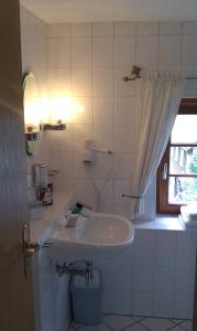 Hôtel Romantik Hotel Zum Lindengarten Großschönauer Str.21 02796 Jonsdorf Saxe