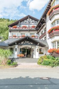 Hôtel Romantik Landhotel Doerr Sieg-Lahn-Straße 8-10 57334 Bad Laasphe Rhénanie du Nord - Westphalie