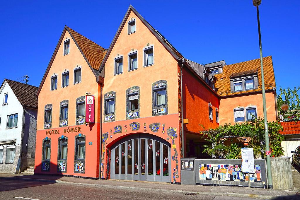 Hôtel Hotel Römer Ulmer Straße 26, 89312 Guntzbourg