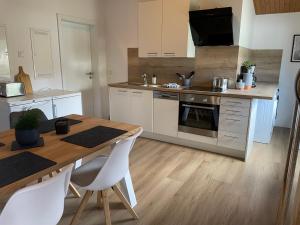 Hôtel Rönkhausen Appartements Therecker Weg 18 57413 Finnentrop Rhénanie du Nord - Westphalie