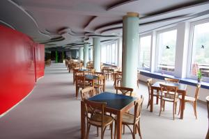 Rotel Inn