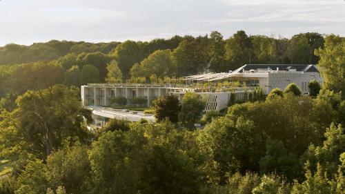 Royal Champagne Hotel & Spa