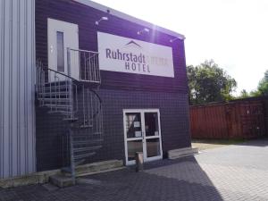 Hôtel Ruhrstadtarena Hotel 561a Sodinger Strasse 44628 Herne Rhénanie du Nord - Westphalie