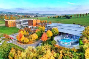 Hôtel Santé Royale Hotel- & Gesundheitsresort Warmbad Wolkenstein An der Silbertherme 5 09429 Wolkenstein Saxe