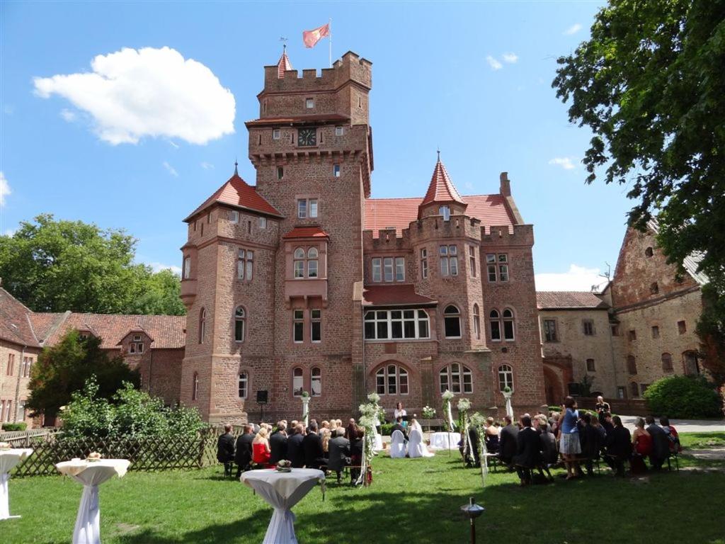 Schloß Altenhausen Schloßstr. 16, 39343 Altenhausen