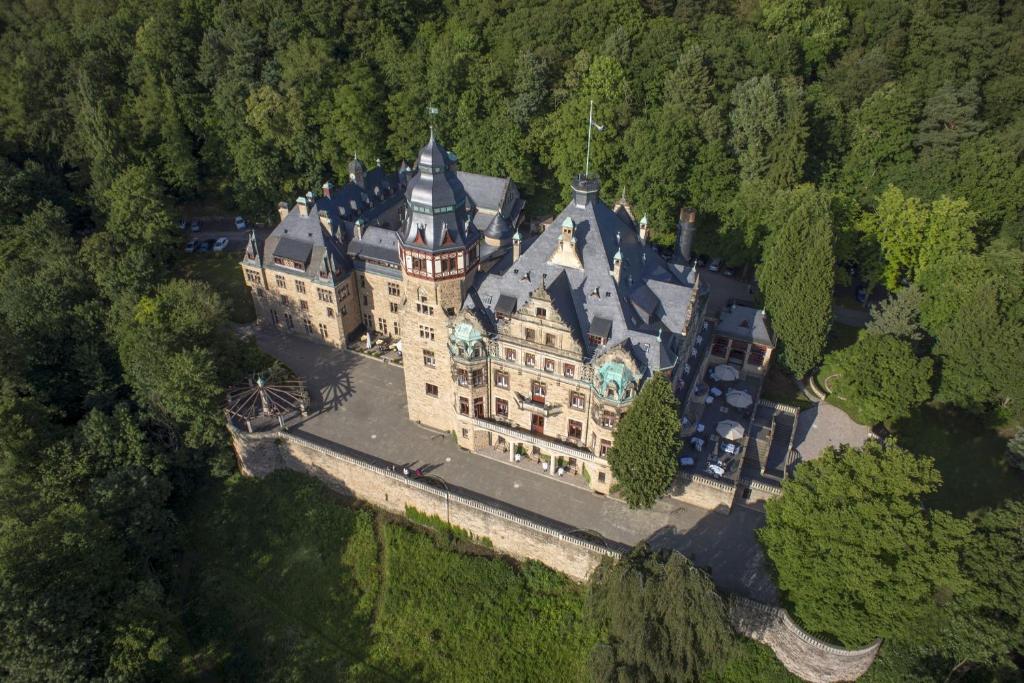Schloss Hotel Wolfsbrunnen Am Berg 1, 37276 Schwebda