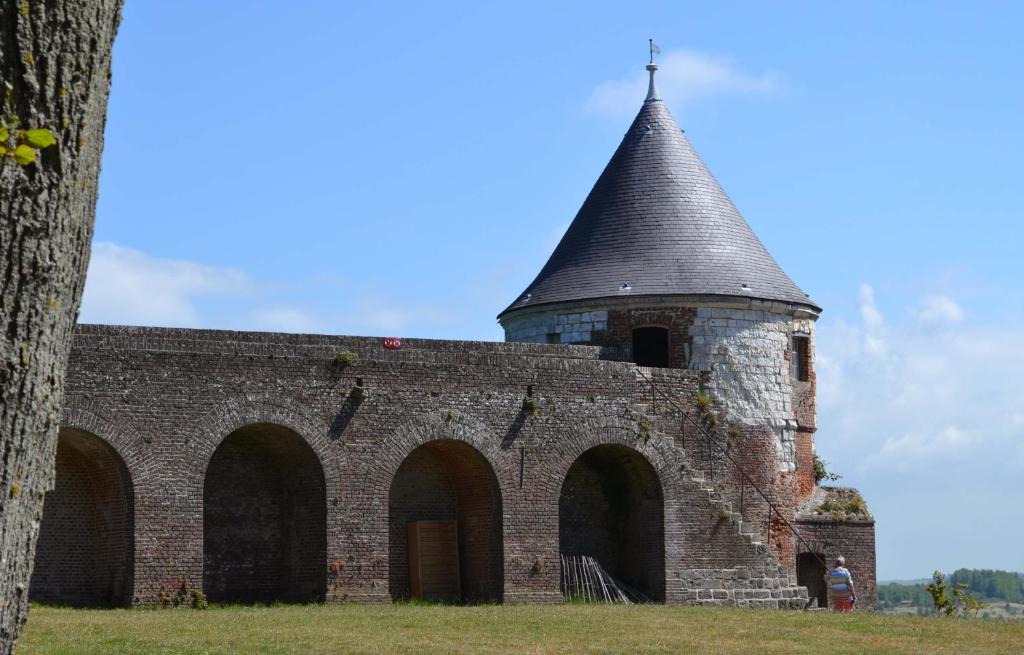 Schloss Kaarz mit Park 19412 Kaarz