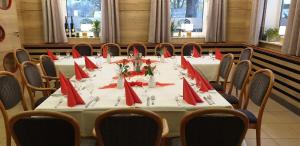 Schollers Restaurant & Hotel