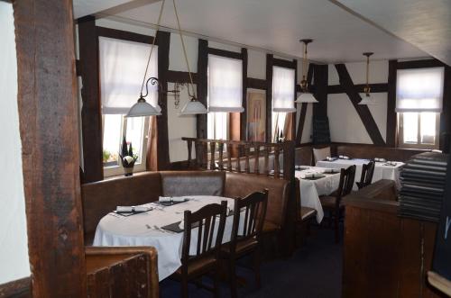 Hôtel Hotel Schwartzer Löwe Fahrstrasse  17 Babenhausen