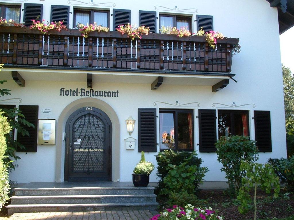 Maison d'hôtes Hotel Schweizer Haus Christophorusstrasse 23, 33699 Bielefeld