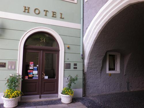 Hôtel Hotel Schwibbogen Görlitz Obermarkt 34 Görlitz