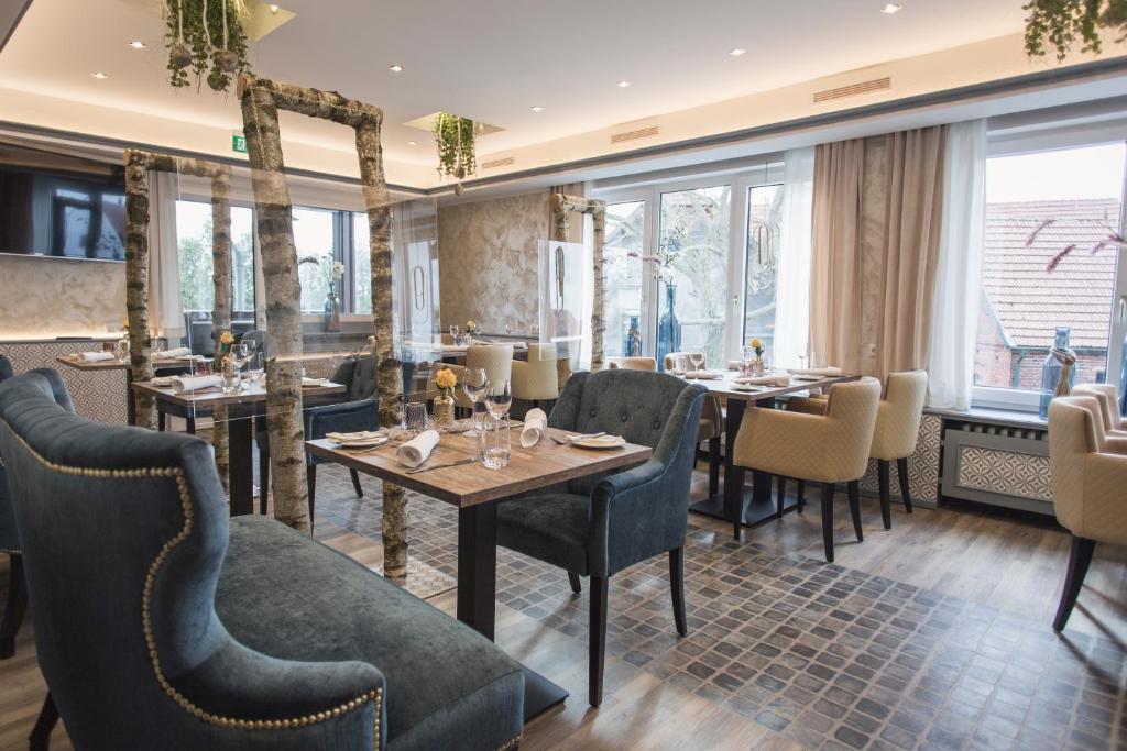 Schwiizeralp Hotel & Restaurant Am Kirchplatz 5, 32351 Stemwede