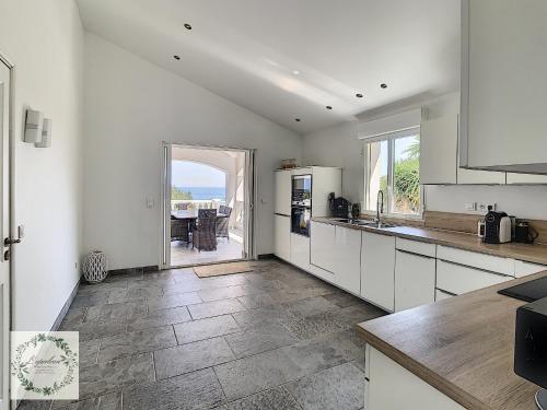 Seaview villa Marlau