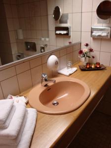 Hôtel Seehotel Hintere Höhe Hintere Höhe 7 95213 Münchberg Bavière