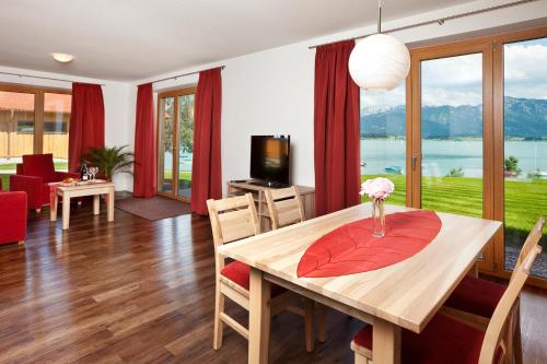 Seehotel und Appartements Schnöller