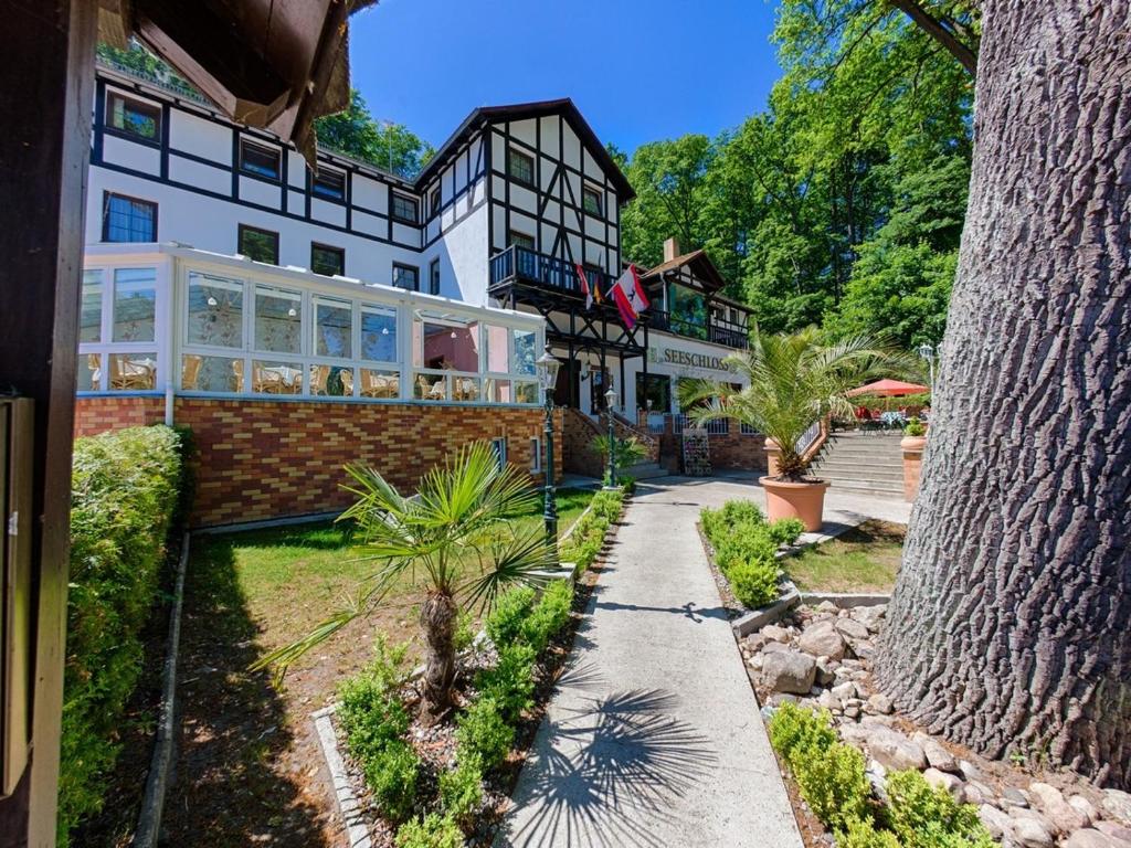 Hôtel Seeschloß Am Obersee 6 16348 Lanke
