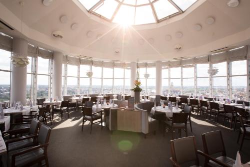 Select Hotel Berlin Spiegelturm
