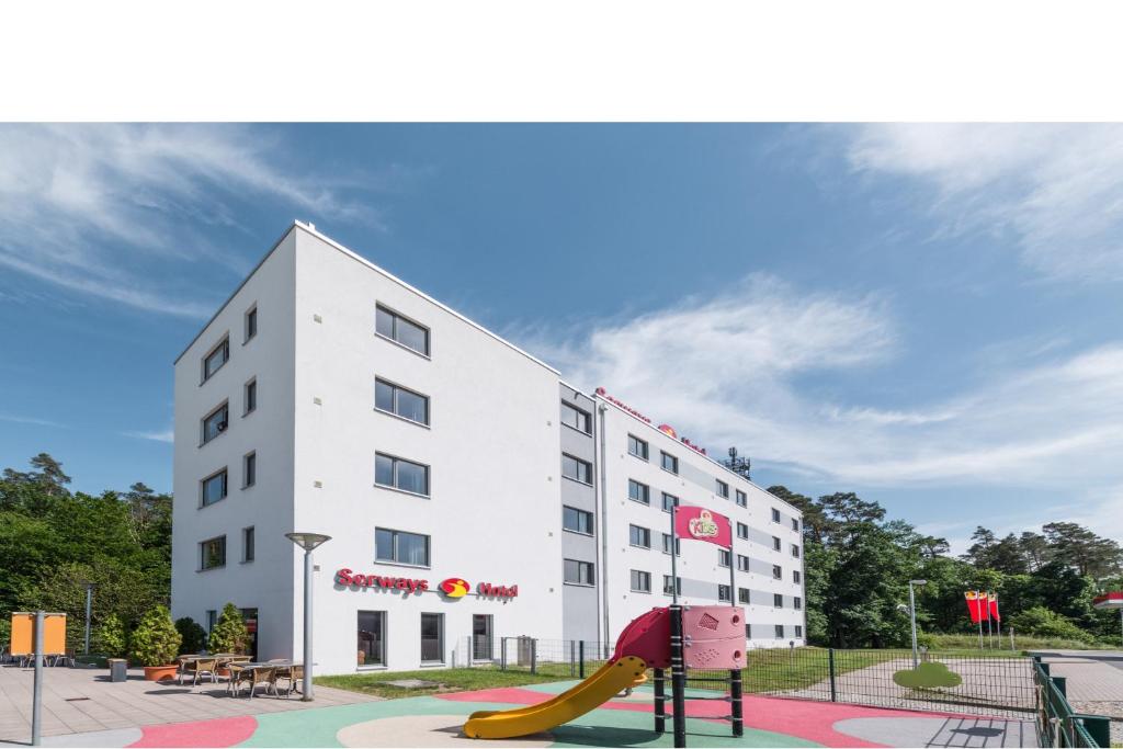 Serways Hotel Feucht Ost An der A9, 90537 Feucht
