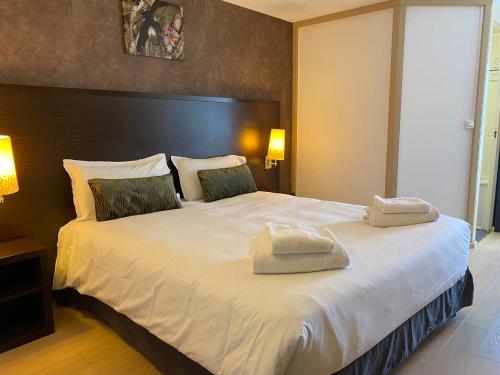 SHELDER Hôtel - CHERBOURG EN COTENTIN - Equeurdreville