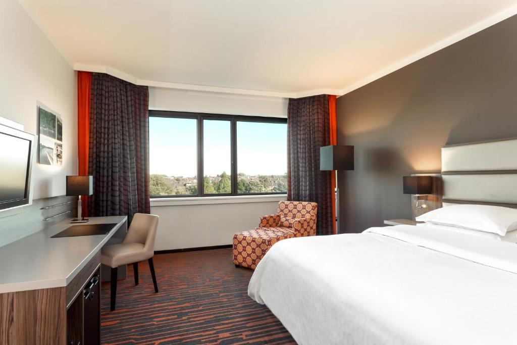 Hôtel Sheraton Essen Hotel Huyssenallee 55 45128 Essen