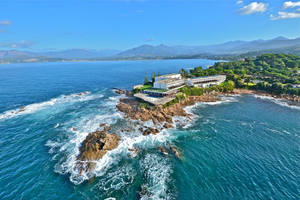 Hôtel Sofitel Golfe d'Ajaccio Thalassa Sea & Spa Domaine de la Pointe 20166 Porticcio