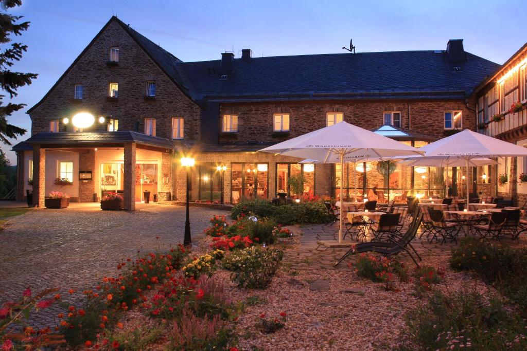 Hôtel Sonnenhotel Hoher Hahn Gemeindestr. 92 08340 Schwarzenberg