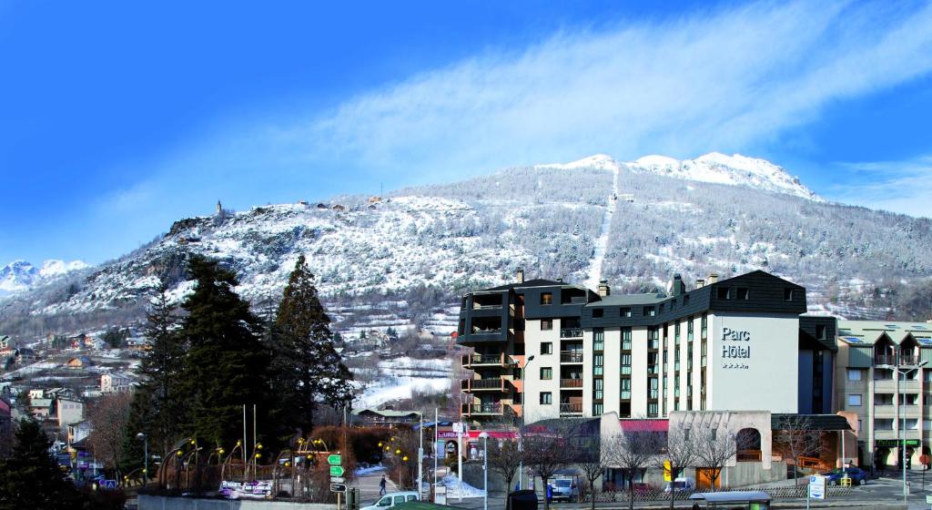 SOWELL HOTELS Parc Hotel Central Parc, 05100 Briançon