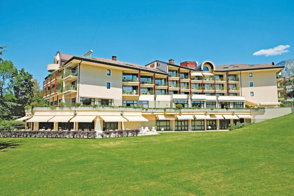 Hôtel Hotel *** & Spa Vacances Bleues Villa Marlioz 15, Montée De Marlioz, 73100 Aix-les-Bains