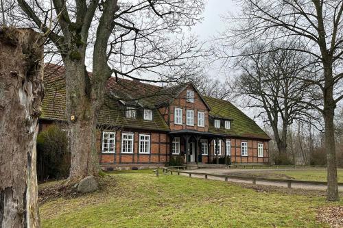 St. Oberholz Woldzegarten Retreat