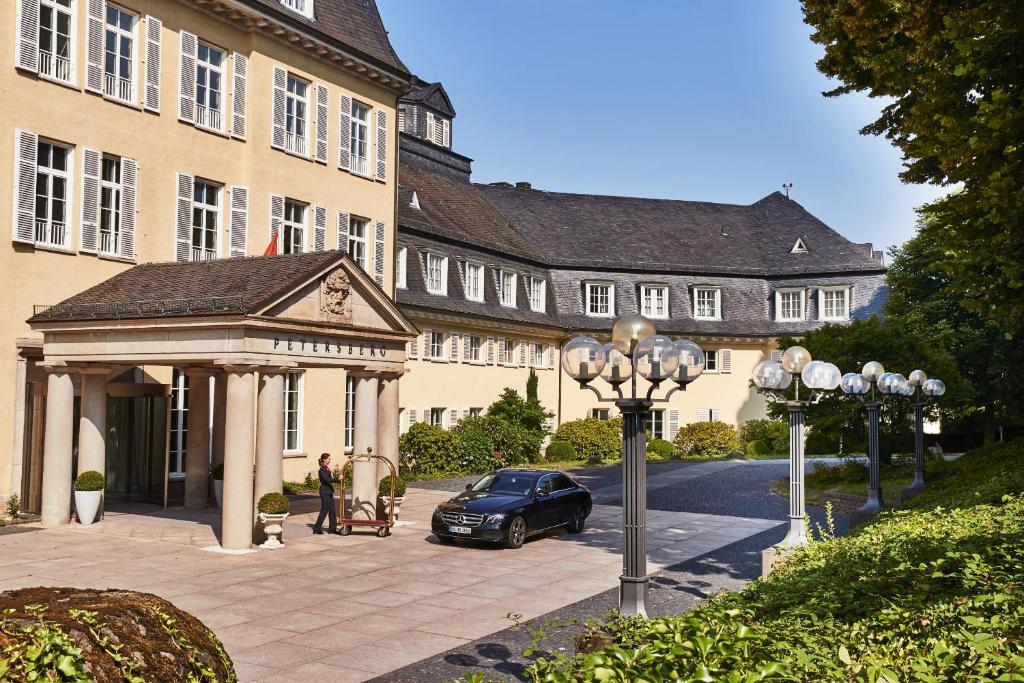 Steigenberger Grandhotel & Spa Petersberg Petersberg, 53639 Königswinter