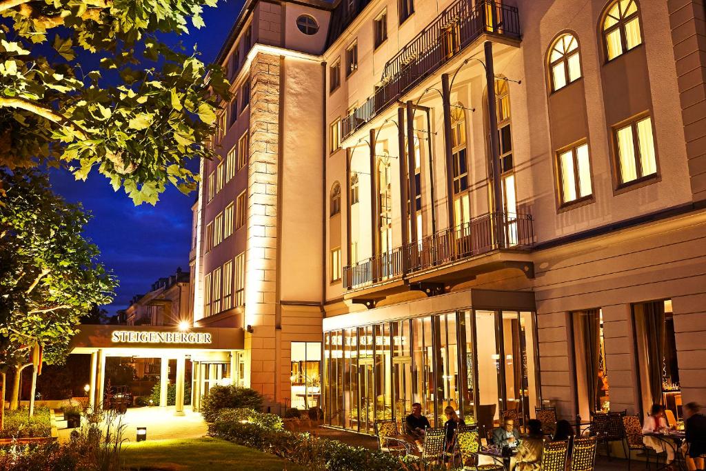 Hôtel Steigenberger Hotel Bad Homburg Kaiser-Friedrich-Promenade 69-75 61348 Bad Homburg vor der Höhe