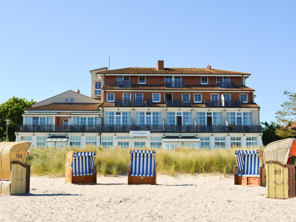 Hôtel Strandhotel Miramar Strandstr. 59 23669 Timmendorfer Strand