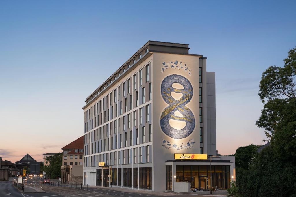 Hôtel Super 8 by Wyndham Dresden Antonstraße 43 01097 Dresde