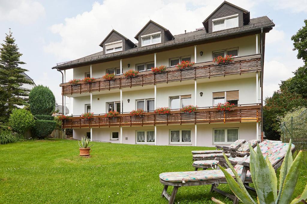 Hôtel Tannmühle Hotel und Restaurant GmbH Zur Tannmühle 09337 Callenberg