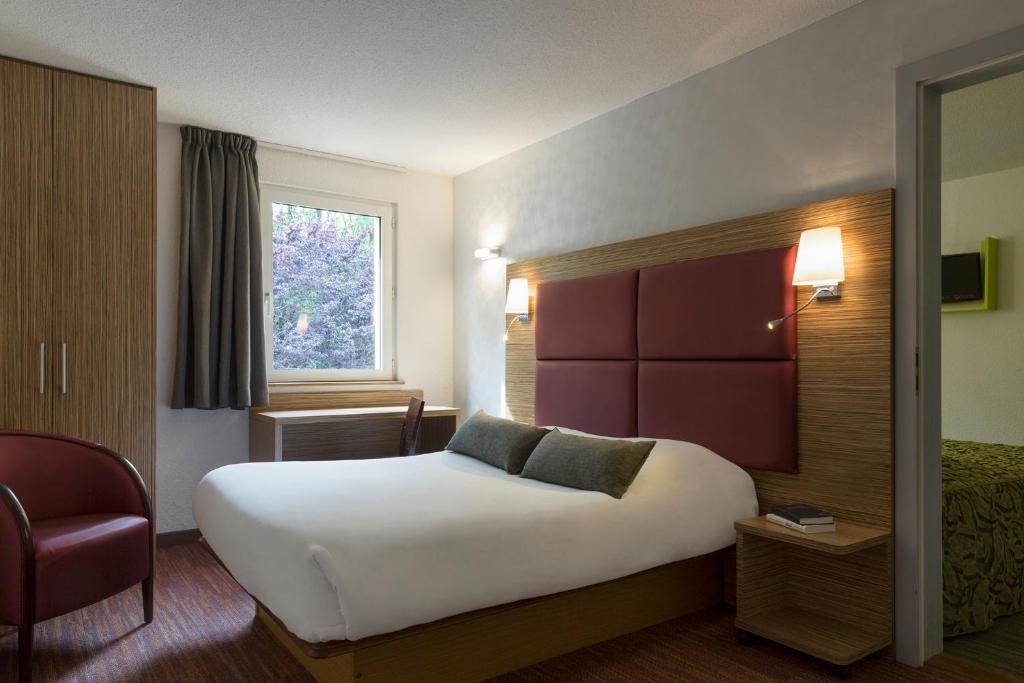 Hôtel The Originals City, Hôtel Aster, Saint-Avold Nord (Inter-Hotel) 2 Impasse Beaurivage 57150 Creutzwald-la-Croix