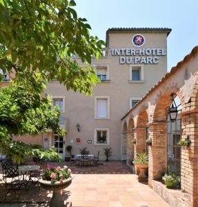Hôtel The Originals City, Hôtel du Parc, Avignon Est (Inter-Hotel) 1061, Route de Carpentras 84320 Entraigues-sur-la-Sorgue Provence-Alpes-Côte d\'Azur