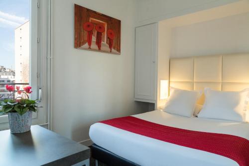 The Originals City, Hôtel Lecourbe, Paris Tour Eiffel (Inter-Hotel)