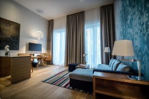 The Wellem, in The Unbound Collection by Hyatt