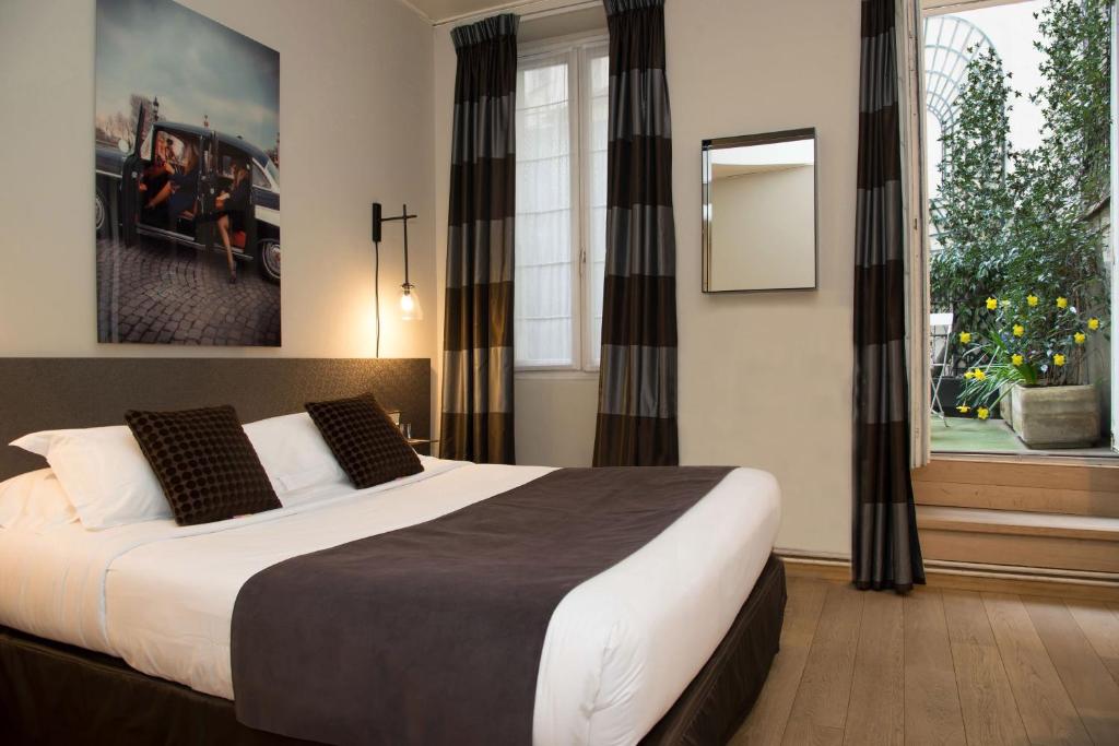 Hôtel Tilsitt Etoile 23 Rue Brey 75017 Paris