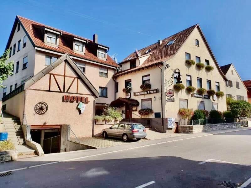 Traube Hotel Oeffingen Hofener Straße 12, 70736 Fellbach