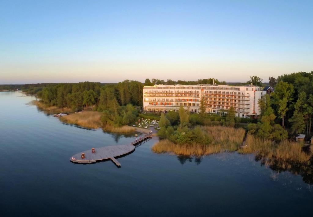 TUI BLUE Fleesensee Seeblick 30, 17213 Göhren-Lebbin