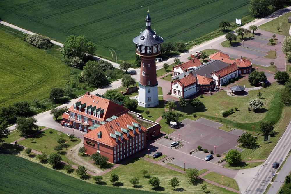 Turmhotel Schwedt 1 Heinersdorfer Damm, 16303 Schwedt-sur-Oder