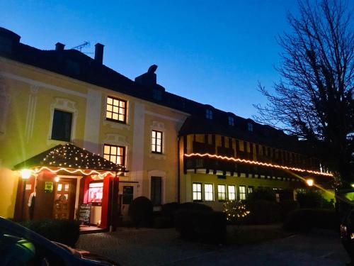 Maison d'hôtes Hotel und Restaurant Post Prienbach Poststraße 1 Stubenberg