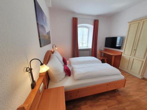 Hôtel Hotel und Weingut Karlsmühle Im Mühlengrund 1 Mertesdorf
